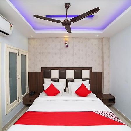 Oyo 39539 Hotel Vansh & Restaurant Kashipur Buitenkant foto